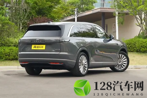 乐道 L90 家庭纯电 SUV 体验：大空间、低能耗，全家出行超靠谱​-3