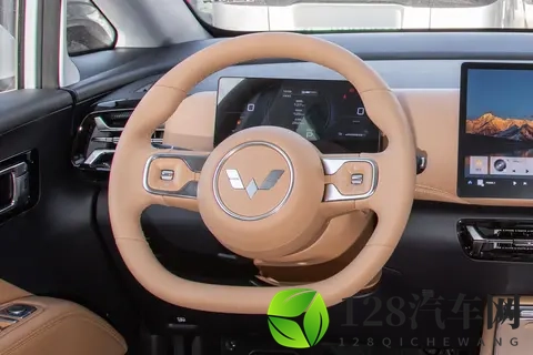 五菱星光730 PHEV体验记:螺蛳壳里做道场,家用MPV选它?-2