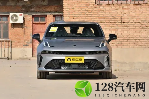 预算15万,工薪族想买燃油车,第三代领克03可以看看-3