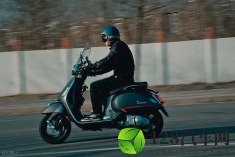 摩托车上高速,12省市政策突变!-1