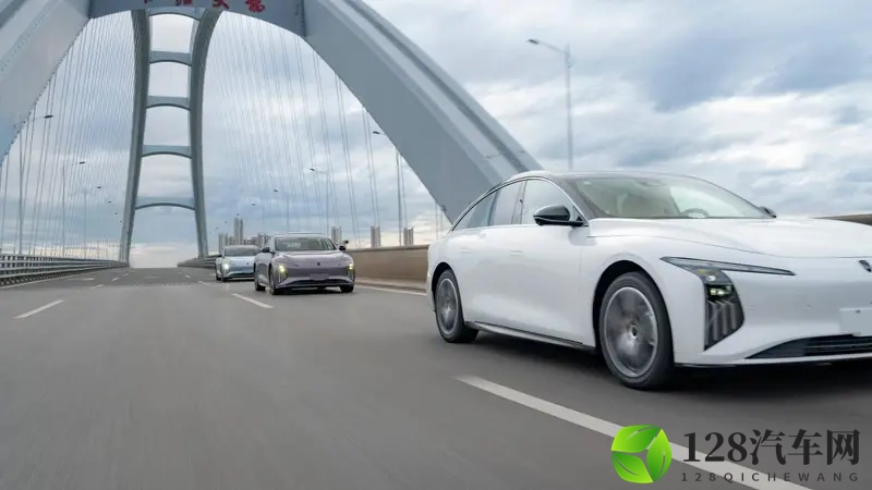 2026款星海S7座椅加热通风,让你的长途驾驶轻松又惬意-1