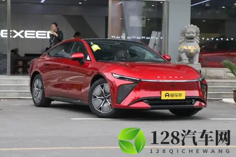 1528万起智能电动轿跑 星纪元ES如何实现性能与舒适的完美平衡?-1