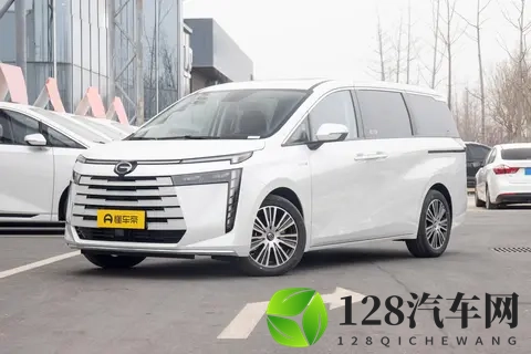 限时补贴价2098万元 广汽传祺E8全运版上市 配后排娱乐屏-1