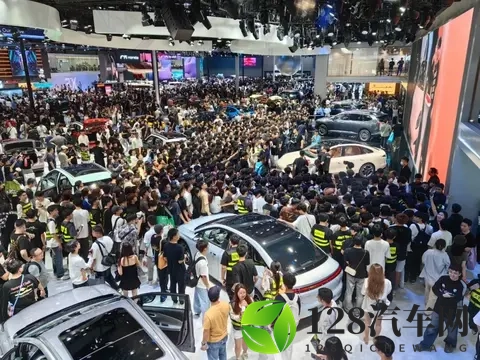 关注 第二十三届广州国际汽车展览会即将开幕,展车总数1085台-2