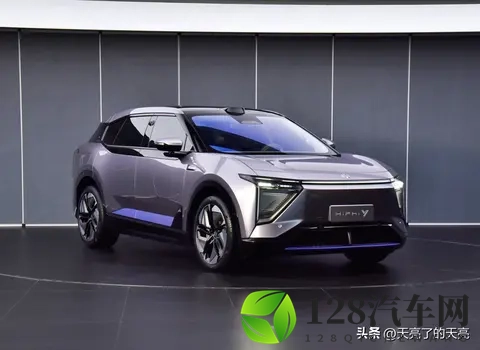 年轻人中意“倒闭车企烂尾车”，倒闭才买得起还划算，网友热议-1