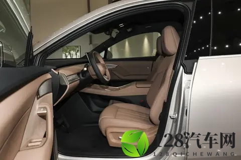 入门即豪华,更高价值更低门槛,全新威兰达1598万起售-1