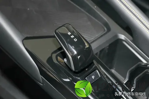 新车｜竞争传祺GS3_搭15T动力，吉利缤越L Battle版11月15日上市-3