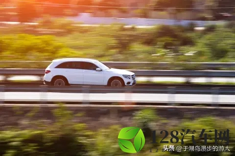 老车年检尾气超标？别花上千修！200块搞定的6个土招，一次过-3