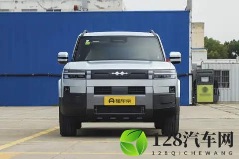 方程豹钛7深度体验：外酷内舒，大五座SUV的新选择！-1