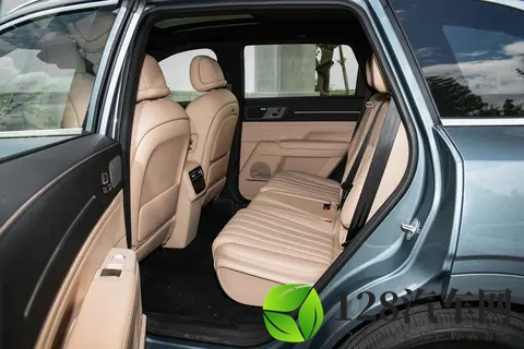 家用七座SUV新选择：捷途X70L实力如何？看完心里有数-1