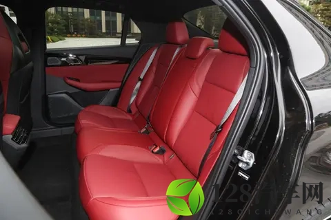 10万出头也能买性能车？领克03：别急，这事我来办！-3