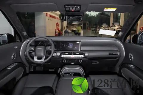 2026款帕里斯帝试驾：30万级中大型SUV，家庭出行的稳妥之选-1