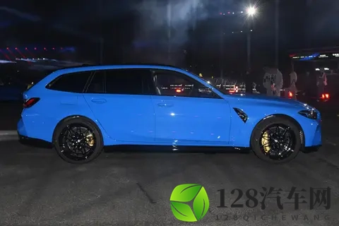 宝马M3旅行版（G81）正式上市：迟到的情怀，还是末代的高潮？-3