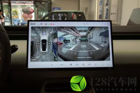 深蓝L06体验：磁流变悬架下放，15万级配置拉满？-3