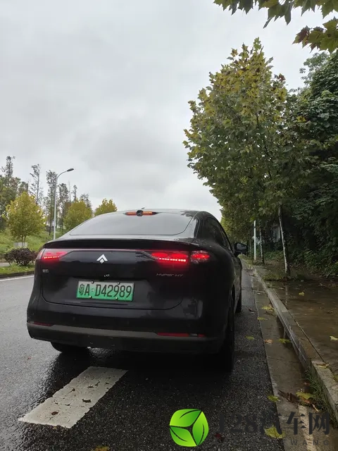 昊铂HT vs 燃油车：通勤成本的“省”级对决-2