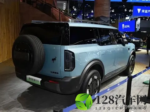 福特烈马电动版预售,25万起能否撼动豹5?-3