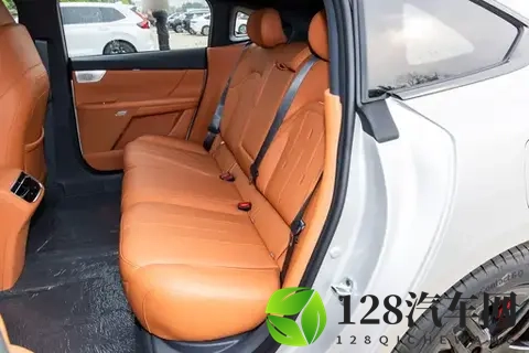 15万级新能源车又添新丁,配激光雷达+8295P芯片,轴距2915mm-2