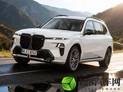 全新宝马X7要来了！外形换装“墨镜脸”，能比现款更好卖？-1