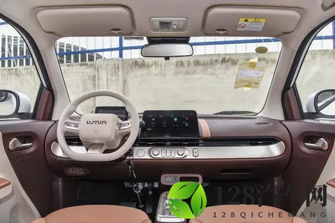 五菱宏光MINI EV 对比长安糯玉米 该怎么选?-2