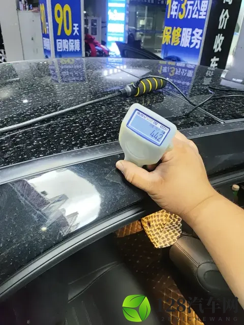 一手准新奔驰C级，23款C260L，省下大几万？-2