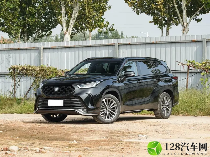 新皇冠SUV上市，29万起，豪华混动，比啥都划算-1