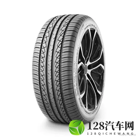 汽车轮胎分内侧和外侧？装反了隐患大！老司机教你3秒分辨-1