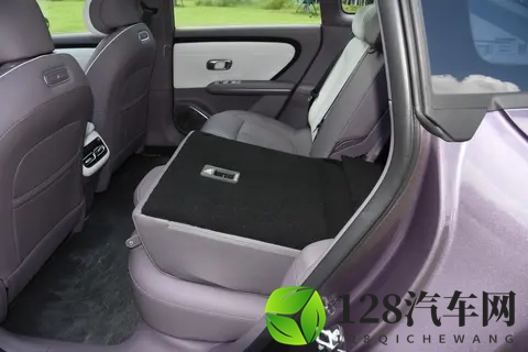 大美舒新长安启源A06,即将上市,是时候给家人换车了-1