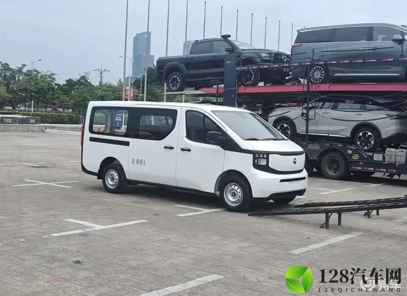 2025广州车展探馆：长安凯程V919荣耀版车展上市-1