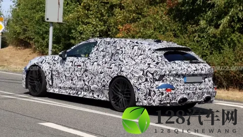 晚高峰新闻：与众08申报图曝光；奥迪RS6 Avant路试谍照透露混动身份；宾利确认年内将推新燃油车型-3