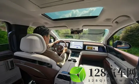 1968 万起的家用 MPV，比亚迪 2026 款夏这几个点太懂家庭需求了-2