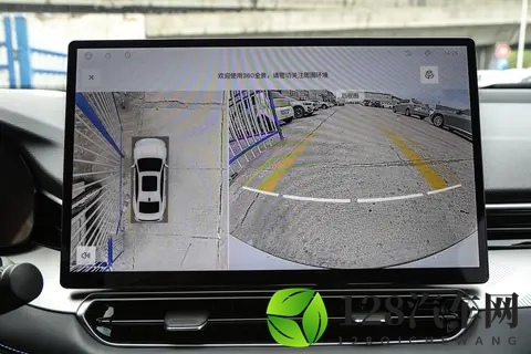 置换补贴至高 2 万！星瑞东方曜这波燃油车福利太懂打工人了-3