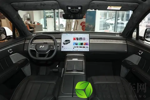 家庭出行优解?乐道L90如何凭实力成为绕不开的选择-1