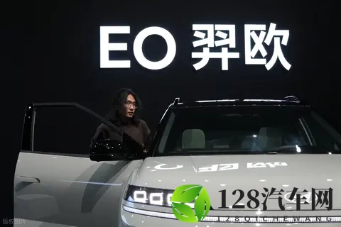 10万级长续航！EO羿欧值得入手吗？-1