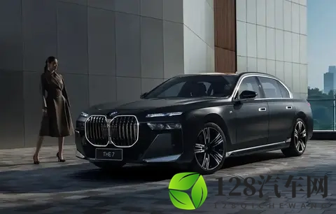 2026款7系动力不变卖91万！竞品降价，它凭啥这么刚-1