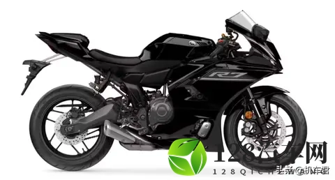 雅马哈R7推出26款，全新车架，新增电控向 R1 看齐-1