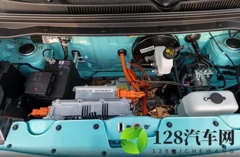 续航够用,小巧好开,五菱宏光MINIEV怎么选?-2