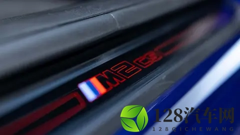 产能供不应求 宝马2026款M2 CS最新消息曝光-2