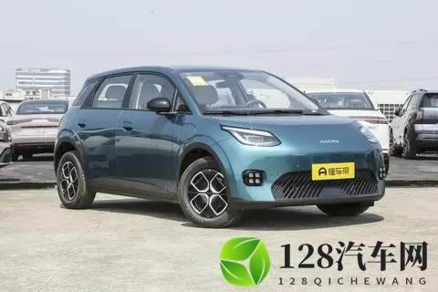 京东造的499万电车，是价格香还是坑？网友：怕成“移动组装厂”-3