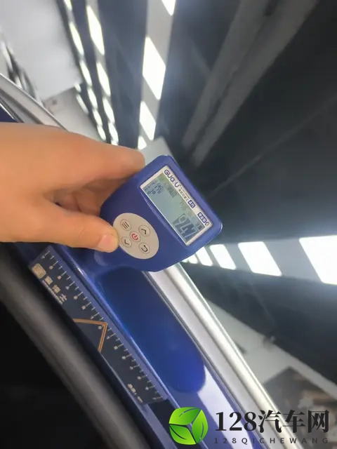 三年奔驰GLC，八万公里，落地近50万，现在抄底值不值？-2