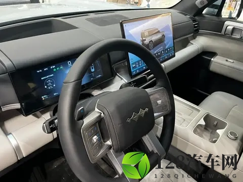 方程豹钛7的成功之处在哪？35岁奶爸给出靠谱答案-1