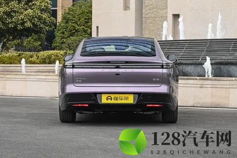 2025 款星纪元 ES 纯电版，37秒破百+710公里续航，11月购车享福利-1