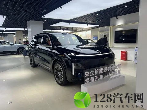 深蓝卖力赚吆喝,销售却一问三不知,L06如何撼动海豹与MONA M03?-2