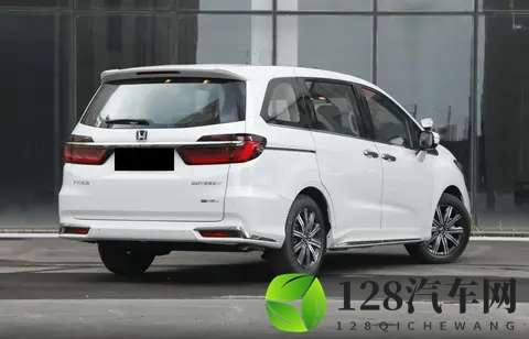 空间宽敞，承载力不错，2026款奥德赛怎么选更划算？-1