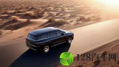 增程车纯电竟超400km，智己LS9售3228万-2