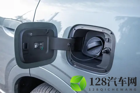 全系20T+8AT，带你看捷途X70L，家用七座SUV新标杆-2