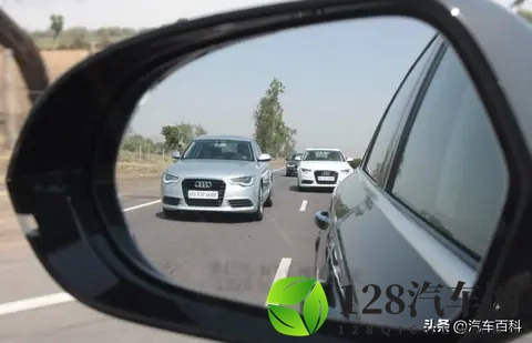 为什么说开车犹豫是大忌，有很大的安全隐患？-3