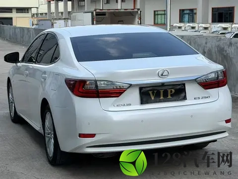 第5代帝豪上市，659万元起切入A级家轿市场-1