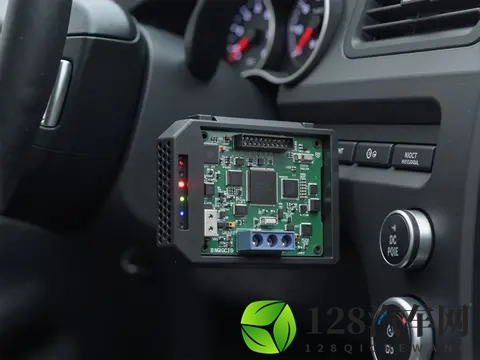 你的车，正在偷偷“监视”你！不开通这个功能连空调都用不了？-1