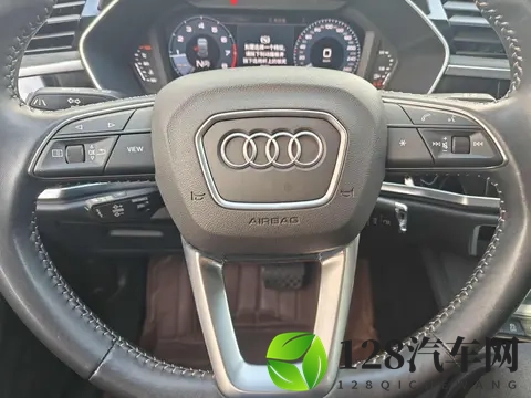 1378万收奥迪Q3，22款白色SUV代步通勤优选-2