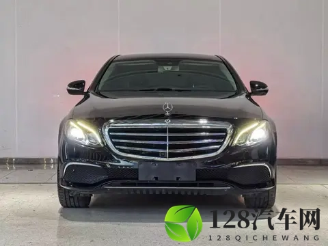 16万多拿下行政座驾，17款奔驰E300L，体验豪华舒适！-1